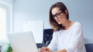 blue-light-glasses-digital-devies